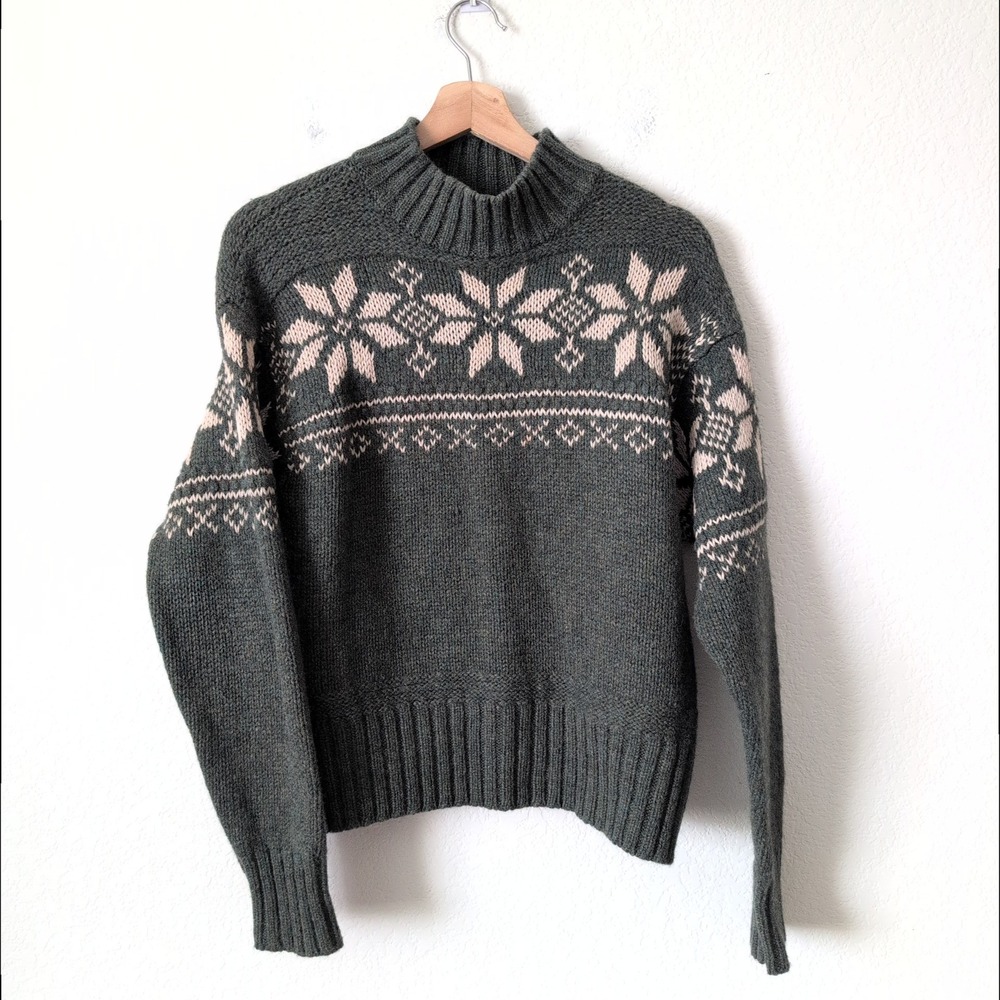 Vintage American Eagle Wool Fair Isle Snowflake Sweater Green Nordic Womens‎ M